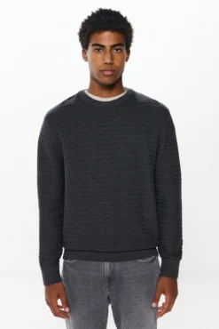 Jersey estructua moda