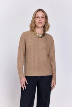 Jersey estructura trenzas cuello caja