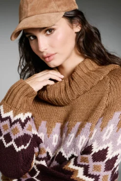 Jersey jacquard cuello alto