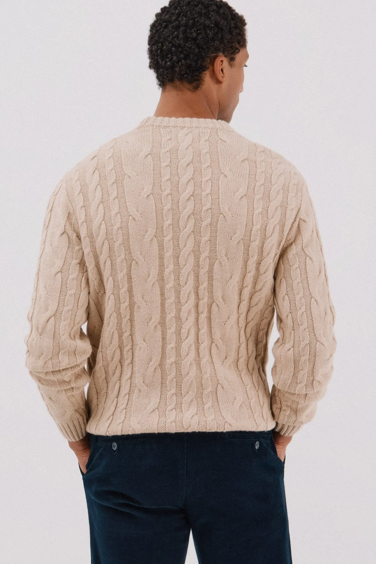 Jersey lana trenzado cuello caja