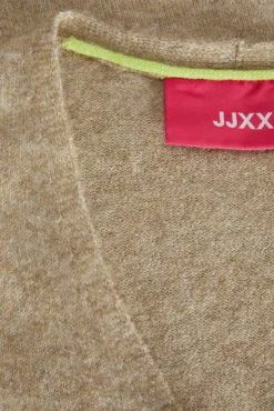 Jersey liso con cuello pico