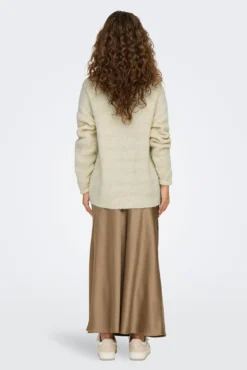 Jersey liso de cuello alto