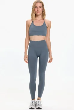 Legging tiro extra alto scrunch