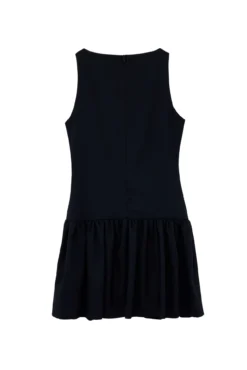 Minivestido con volantes