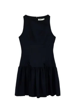 Minivestido con volantes