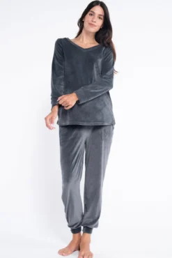 Pack pijama peludo con escote en V