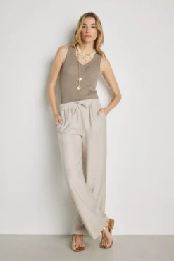 Pantalón ancho