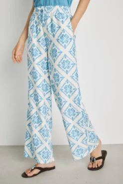Pantalón ancho