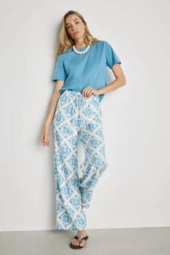 Pantalón ancho