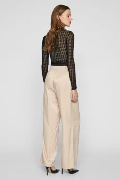 Pantalón ancho fluido