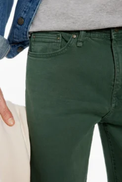Pantalón 5 bolsillos color slim lavado