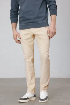 Pantalón 5 bolsillos pana fina