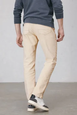 Pantalón 5 bolsillos pana fina