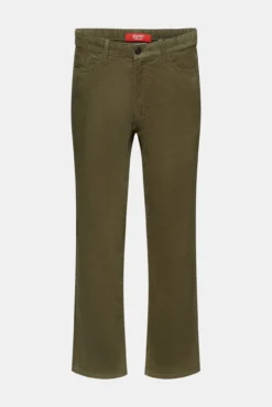 Pantalón básico slim fit