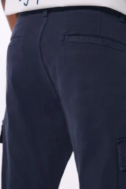 Pantalón cargo