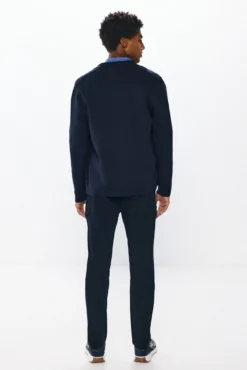 Pantalón cargo confort slim fit