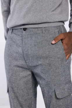 Pantalón cargo melange comfort slim fit