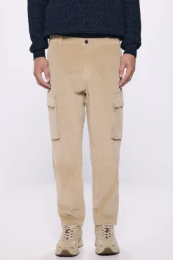 Pantalón cargo pana slim fit