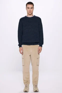 Pantalón cargo pana slim fit