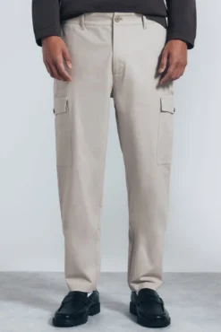 Pantalón cargo slim fit