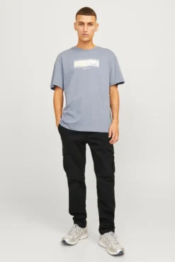 Pantalón cargo slim fit