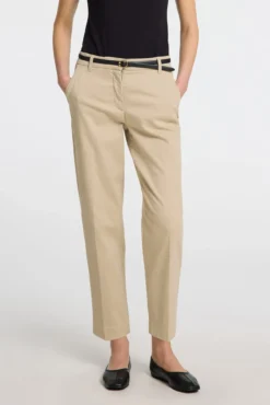 Pantalón chino