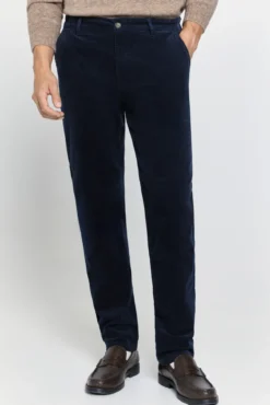 Pantalón chino comfort fit