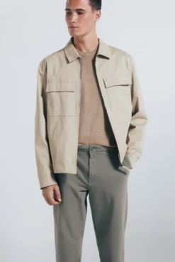 Pantalón chino comfort slim fit