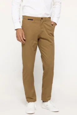 Pantalón Chino Liso