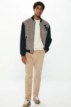 Pantalón chino pana comfort fit