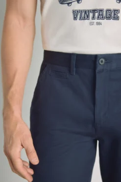 Pantalón chino regular fit