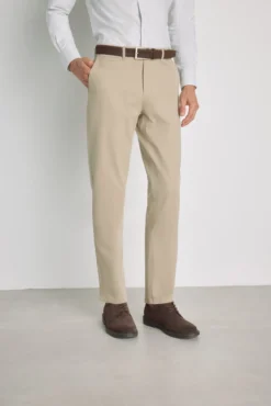 Pantalón chino regular fit
