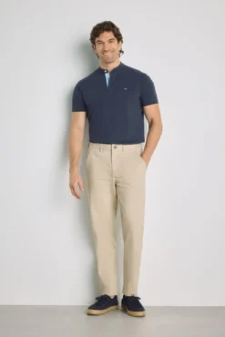 Pantalón chino regular fit