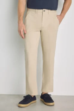 Pantalón chino regular fit