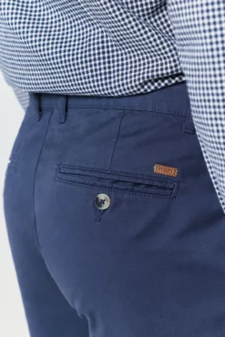 Pantalón chino regular fit