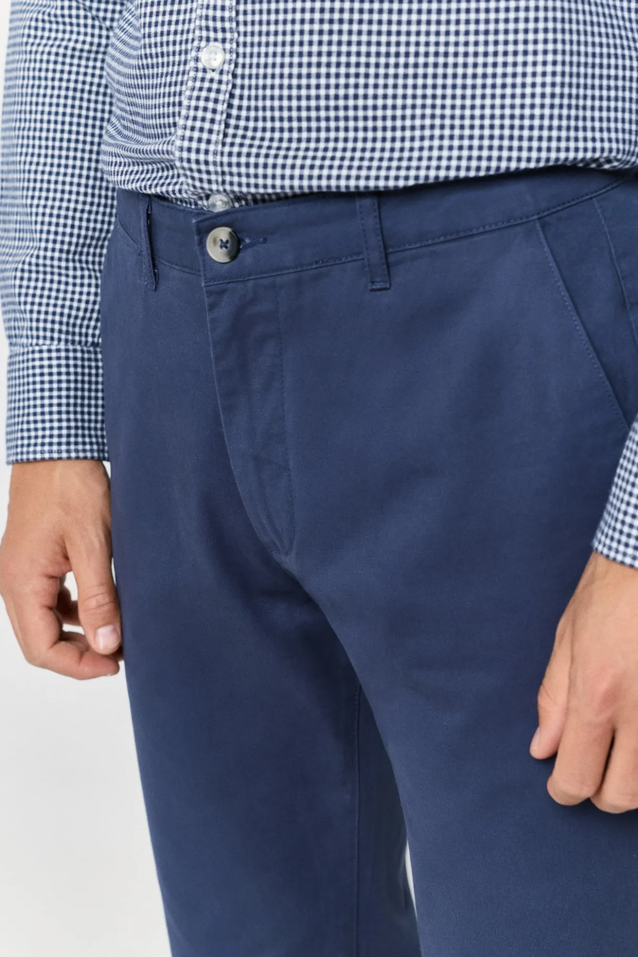 Pantalón chino regular fit