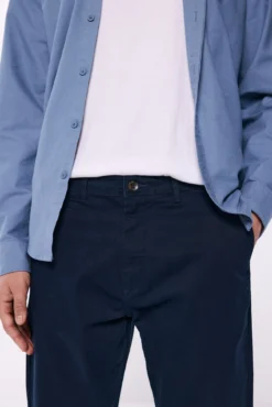 Pantalón chino regular fit