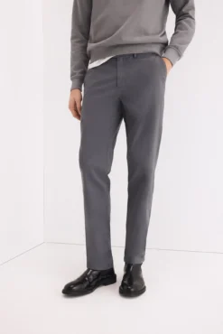 Pantalón chino regular fit