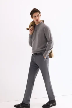 Pantalón chino regular fit