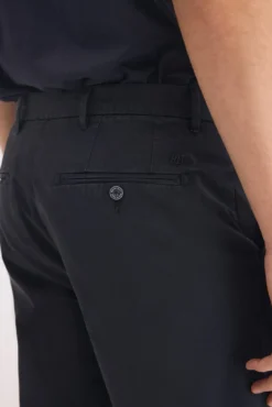 Pantalón chino regular fit