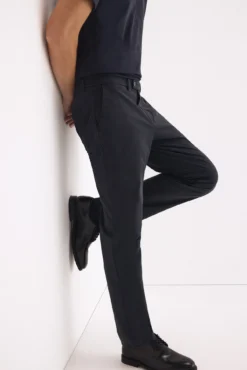 Pantalón chino regular fit
