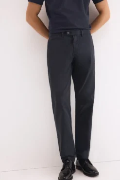 Pantalón chino regular fit
