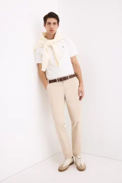Pantalón chino regular fit