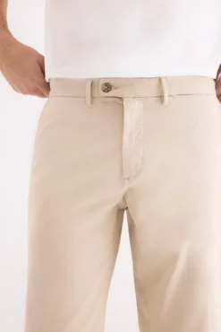 Pantalón chino regular fit