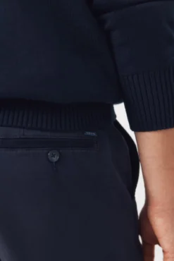 Pantalón chino regular fit