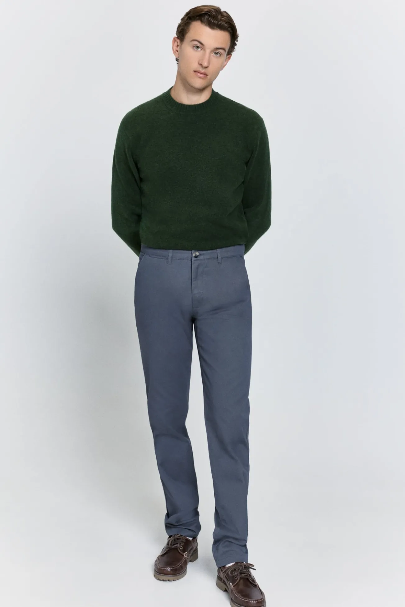 Pantalón chino regular fit
