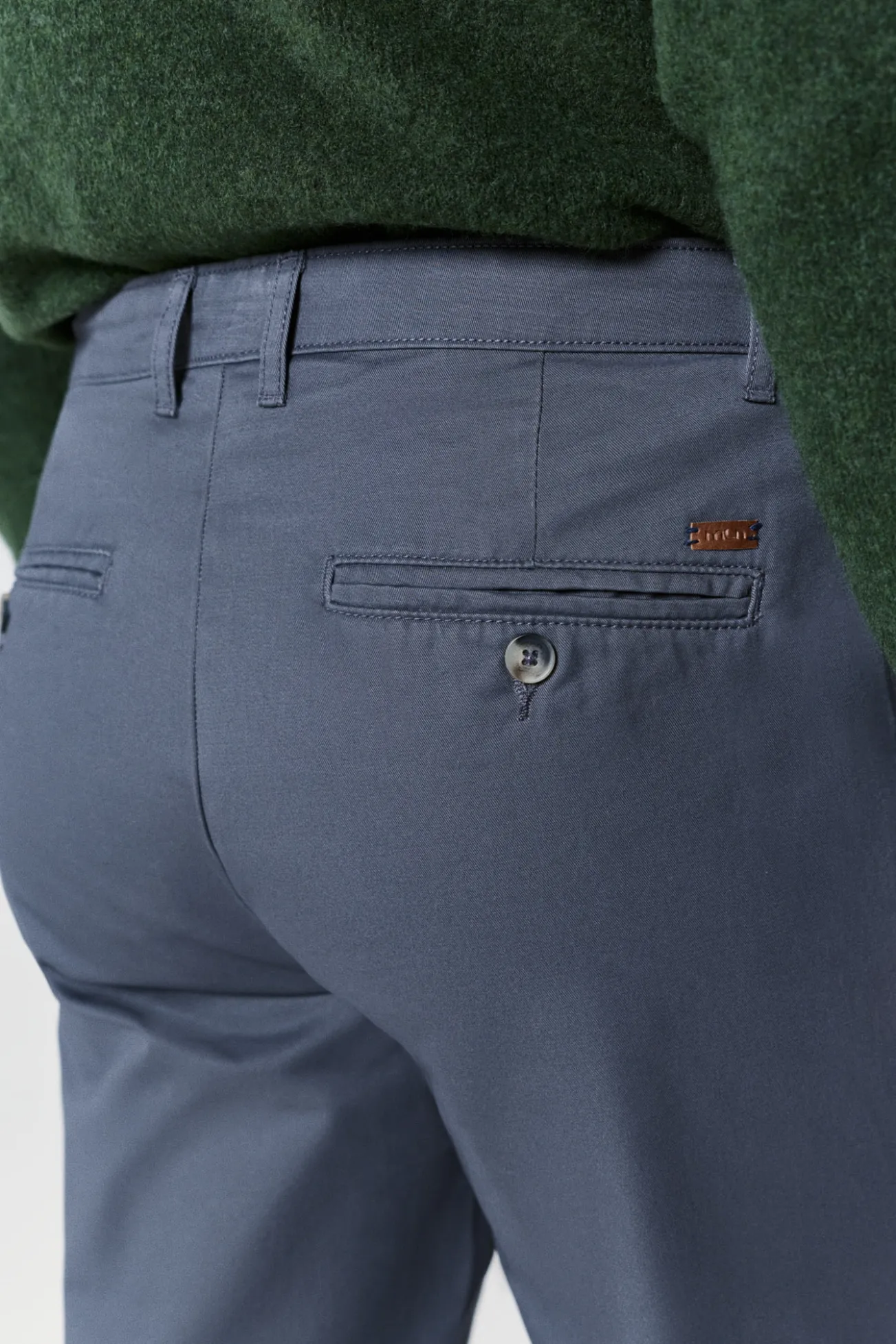 Pantalón chino regular fit