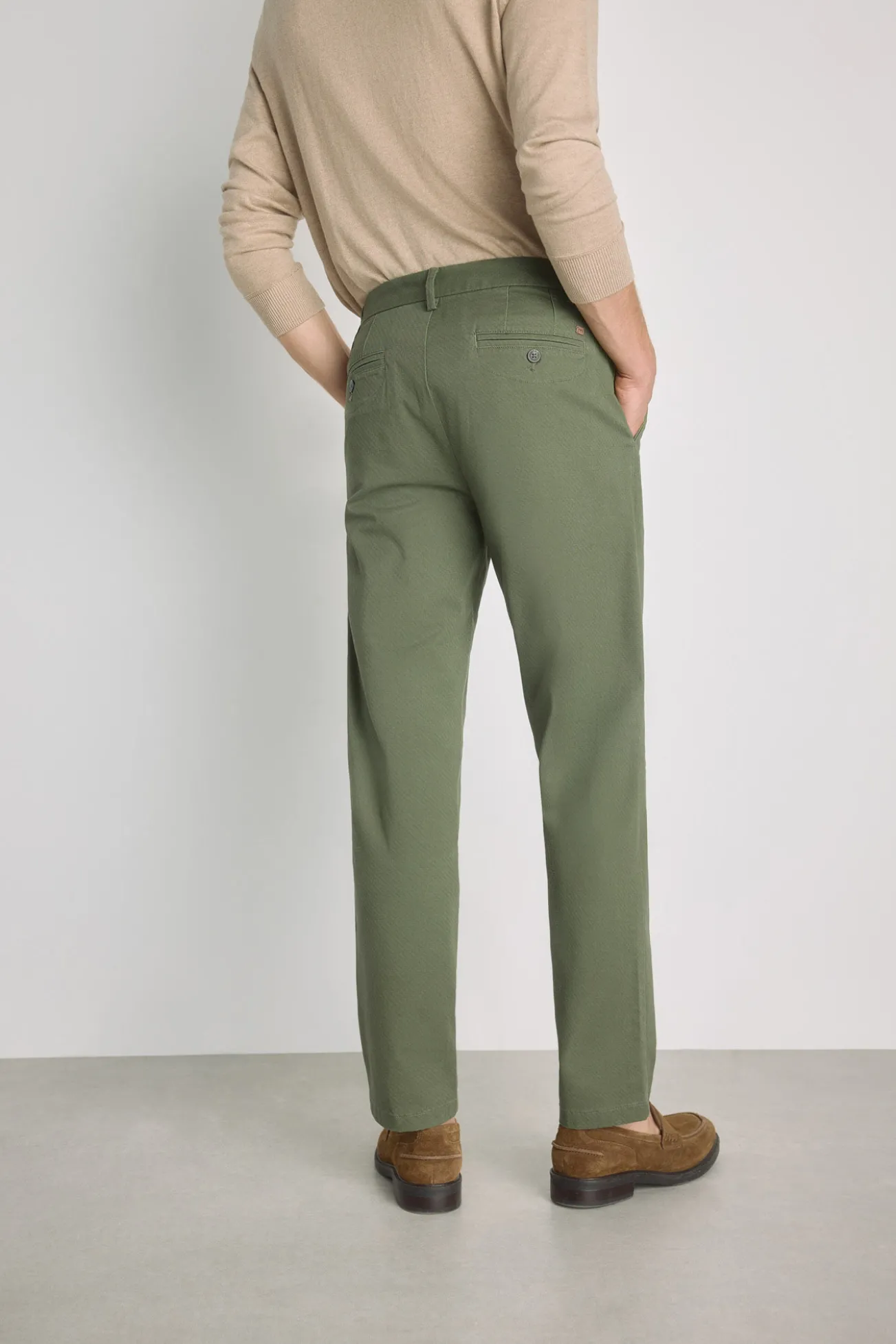 Pantalón chino slim fit