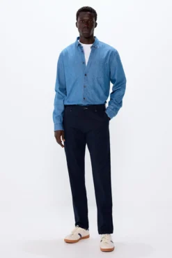 Pantalón chino slim fit