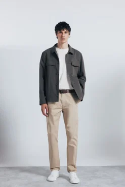 Pantalón chino slim fit